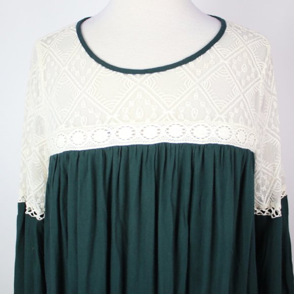 Umgee Womens Large Crochet Bell Sleeve Tunic Top - Picture 3 of 5